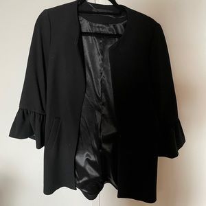 Black Zara crew neck coat